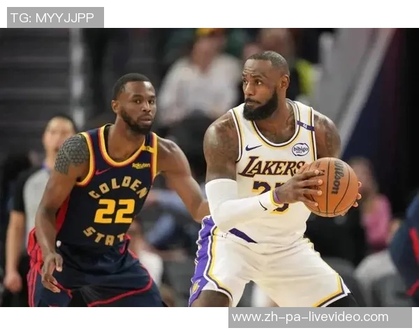 詹姆斯与九位状元同队艾顿加盟创造NBA历史新篇章 詹姆斯与九位状元同队艾顿加盟创造NBA历史新篇章