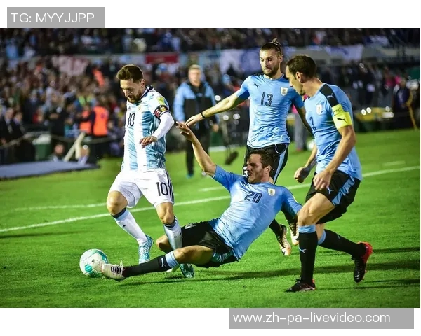 足球回看：重温经典赛事瞬间与球员精彩表现的深度解析与感悟